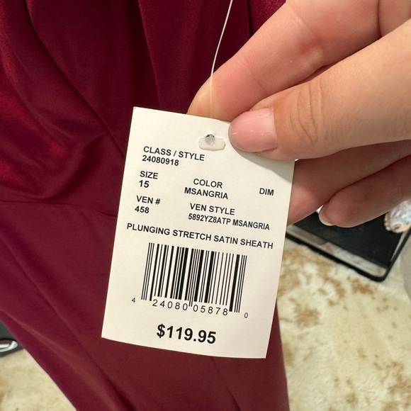 David’s Bridal Plunging Stretch Satin Dress - Picture 4 of 4